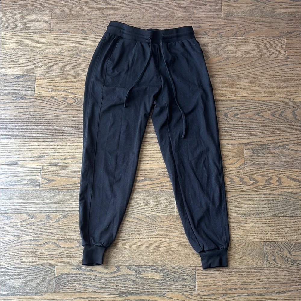 Rachel Zoe Black Jogger Sweatpants with Elastic Cuffs. Pet and smoke free home!!